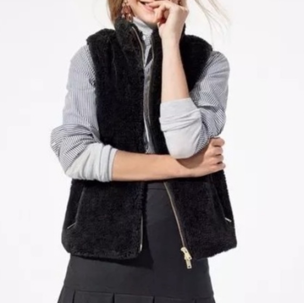J. CREW Plush Fleece Excursion Vest Black L